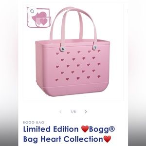 Limited edition very large valentine heart Bogg bag
